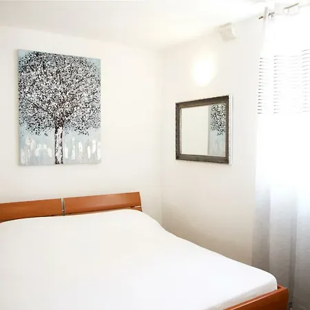 Q House Trogir